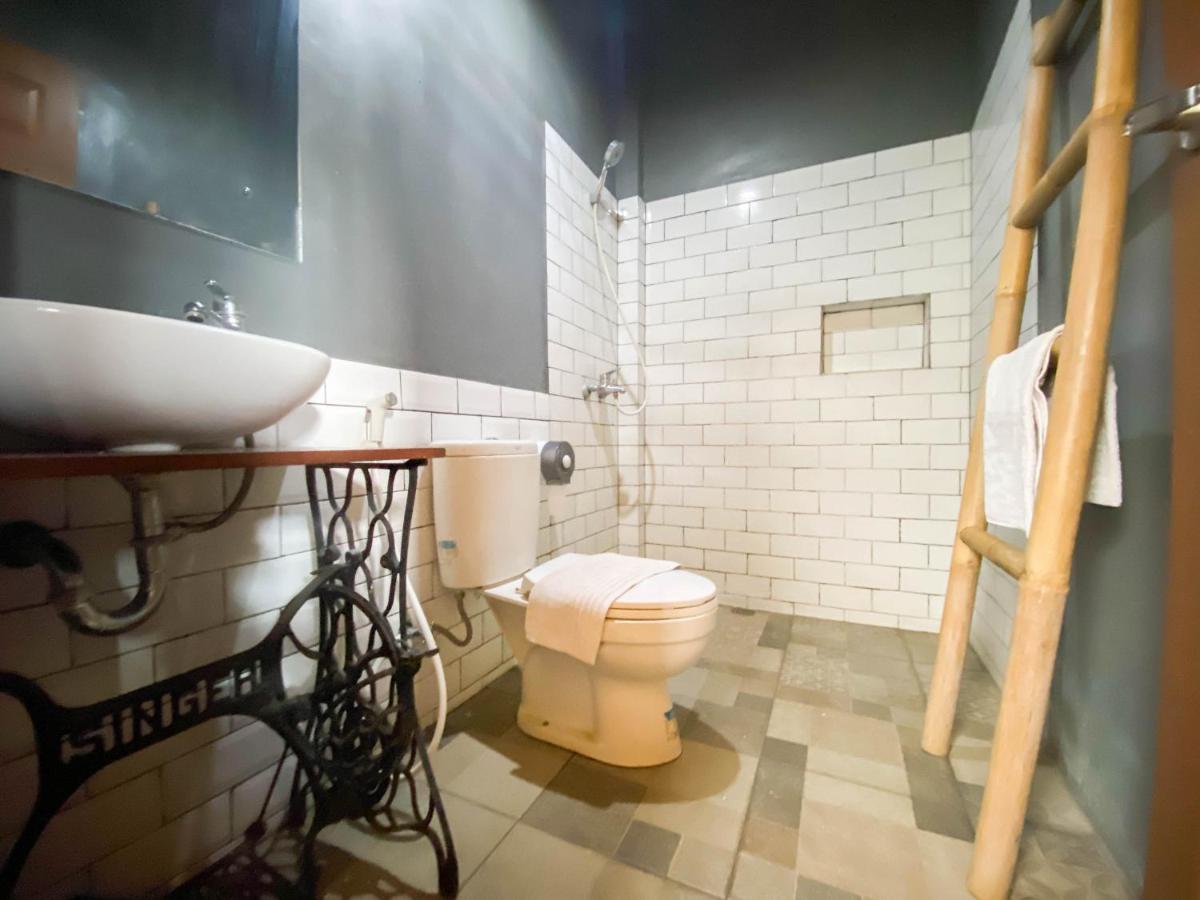 Hinggil Homestay Syariah Malioboro Yogya Mitra Reddoorz Джок'якарта Екстер'єр фото