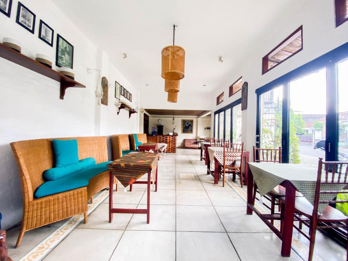 Hinggil Homestay Syariah Malioboro Yogya Mitra Reddoorz Джок'якарта Екстер'єр фото